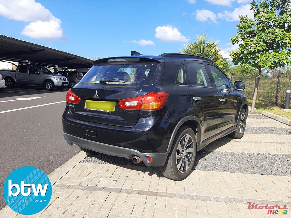 2018' Mitsubishi ASX photo #4