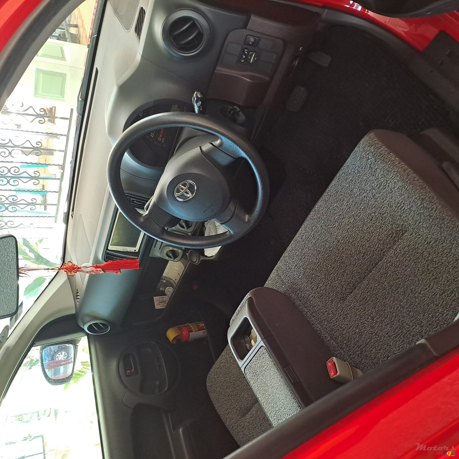 2013' Toyota Passo photo #5
