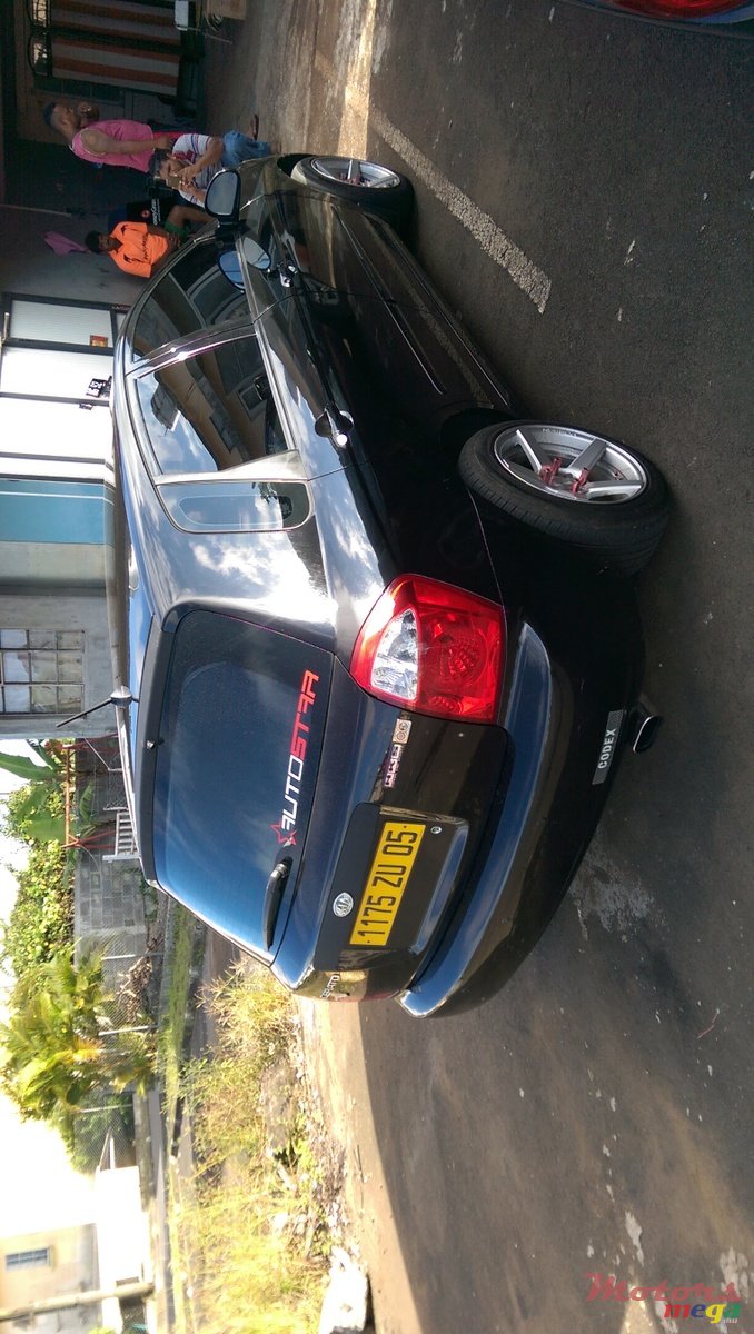 2005' Kia Cerato photo #3