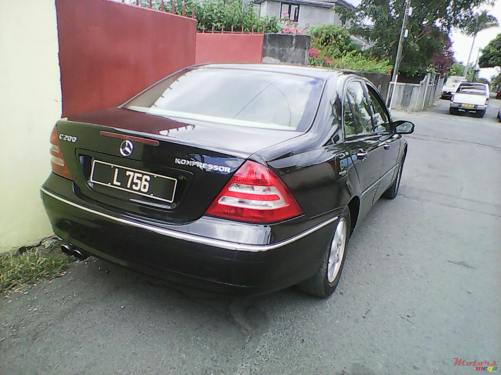 2001' Mercedes-Benz C200 kOMPRESSOR petrol photo #1