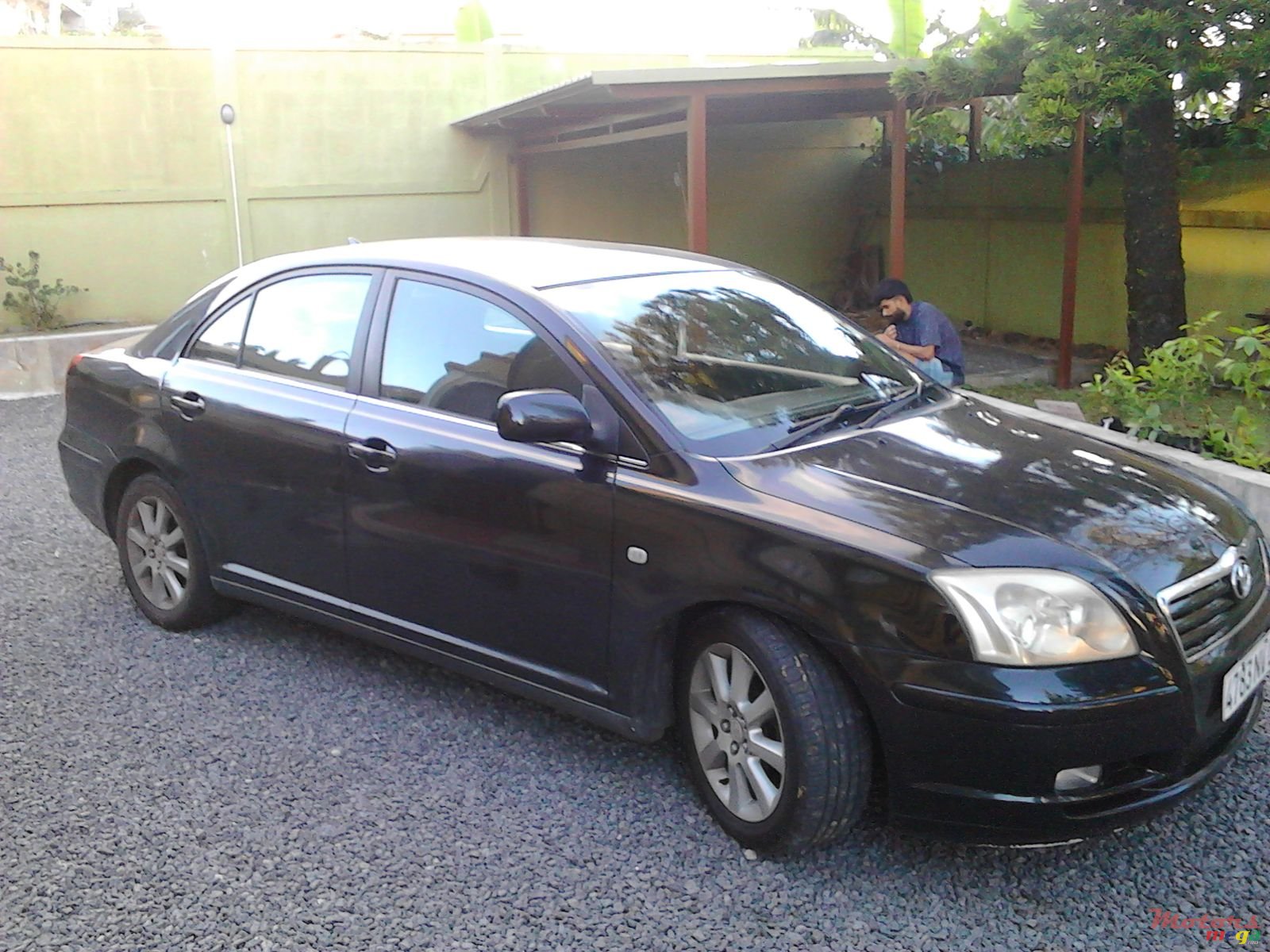 2004' Toyota Avensis None photo #1