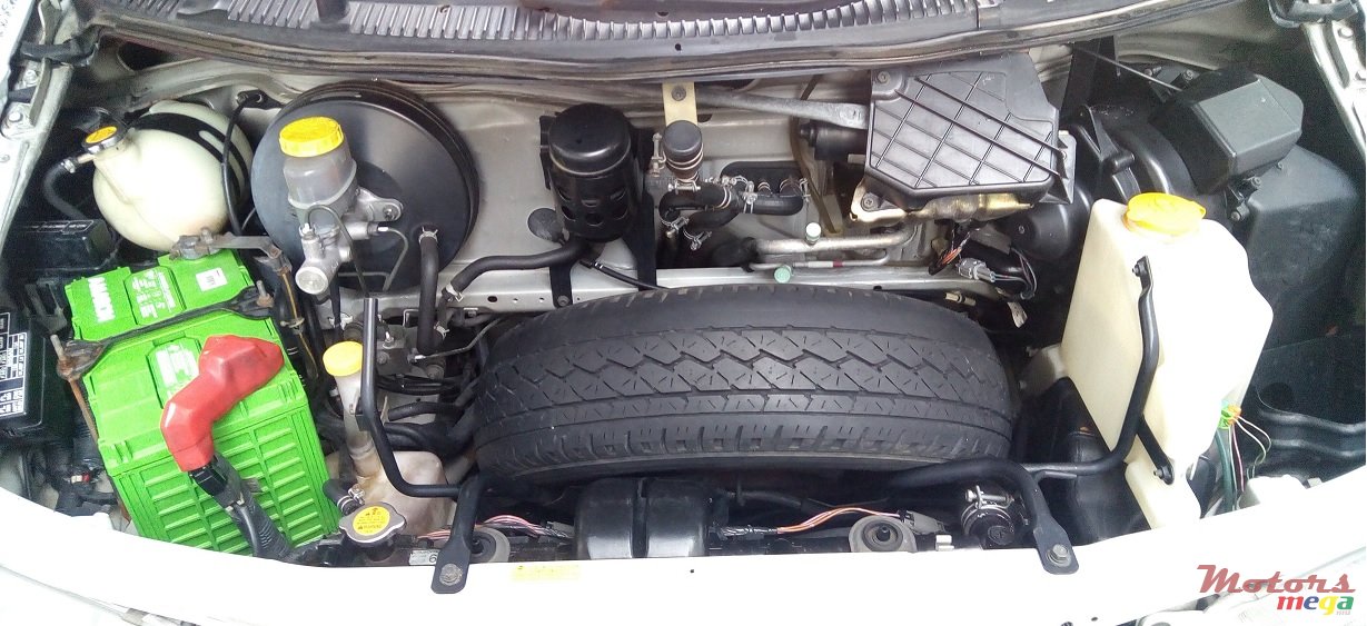 1997' Nissan Serena photo #6