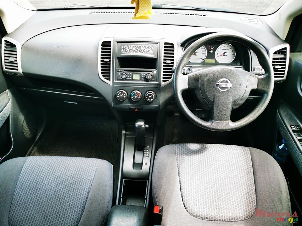 2012' Nissan Wingroad photo #5