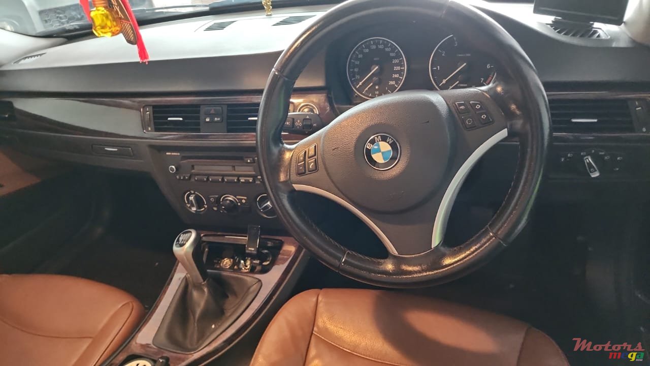 2011' BMW 320 E90 straight exhaust photo #6