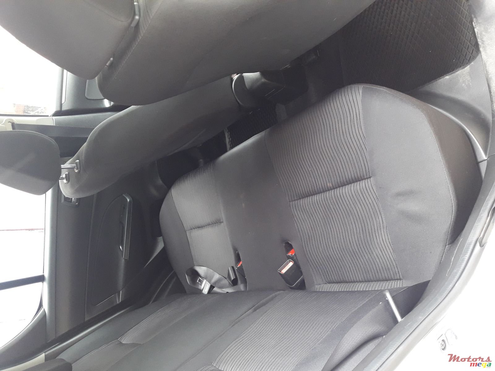 2011' Suzuki Swift fully japanese made... photo #2