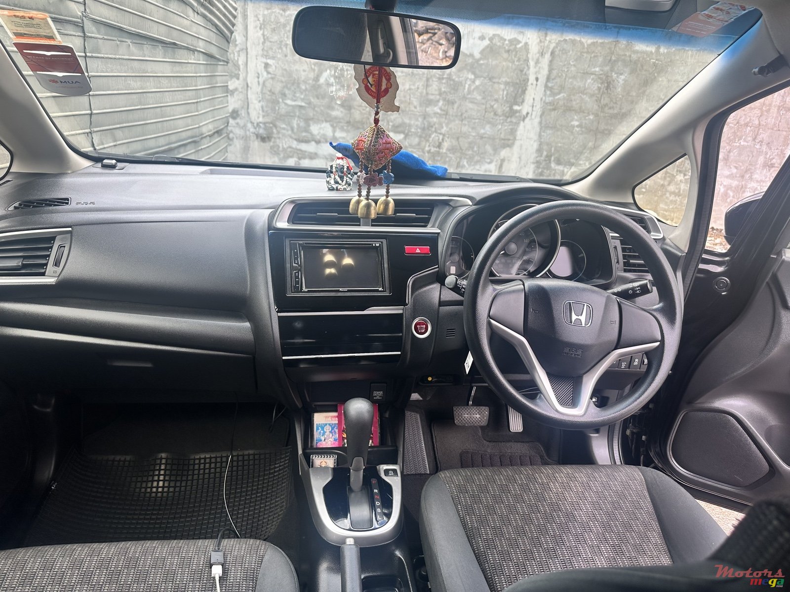 2015' Honda Fit photo #3