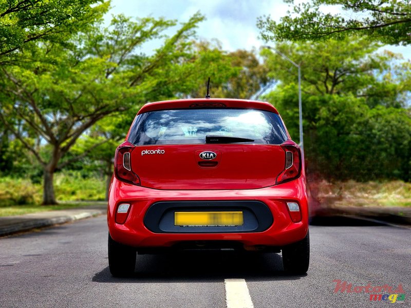 2017' Kia Picanto photo #3