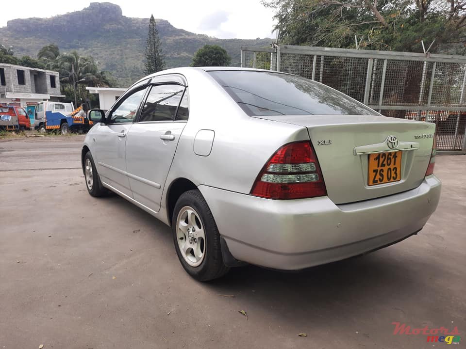 2003' Toyota Corolla NZE photo #2