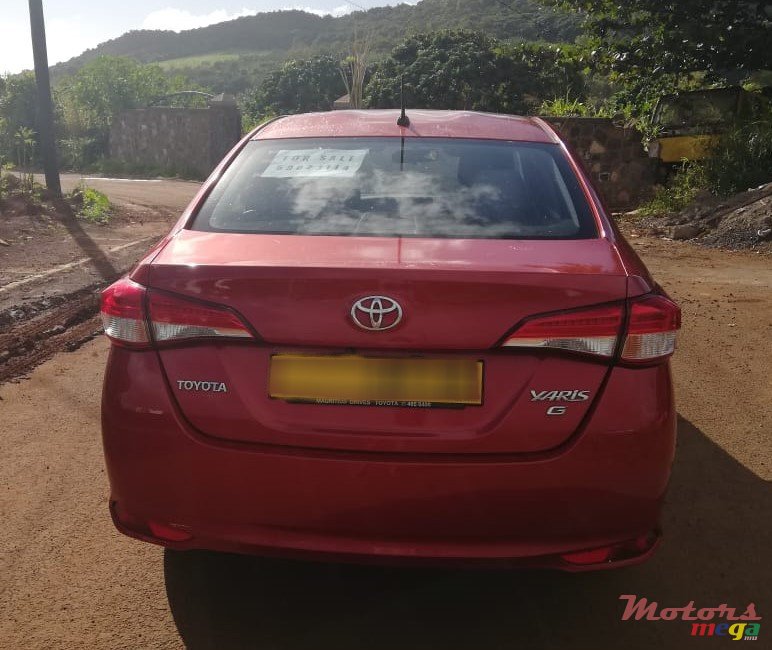 2019' Toyota Yaris OEM photo #3