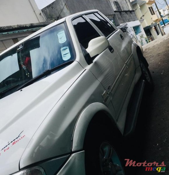 2008' SsangYong Musso photo #1