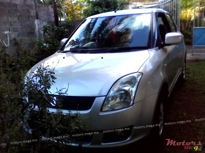 2008' Suzuki ZXI photo #3