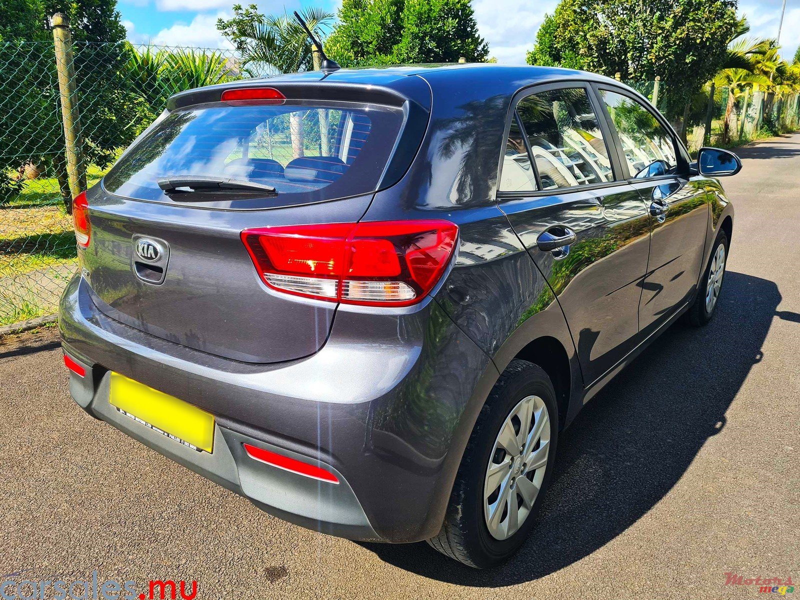 2017' Kia Rio 1.2 Hatchback photo #4