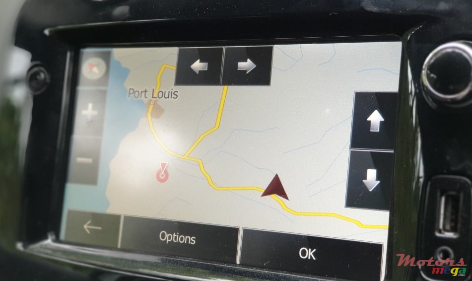 2015' Renault Clio Tce photo #3