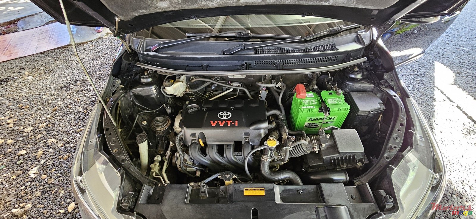 2015' Toyota Yaris photo #5