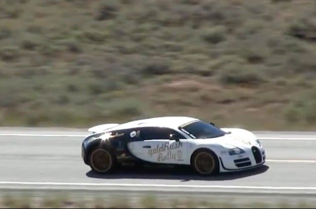 Watch a Bugatti Veyron Super Sport Hit 396,5 km/h During Road Rally