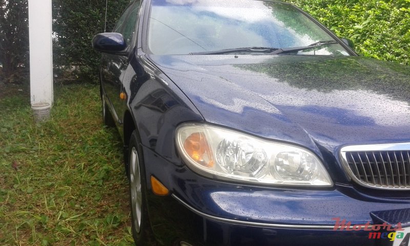 2000' Nissan Cefiro photo #2