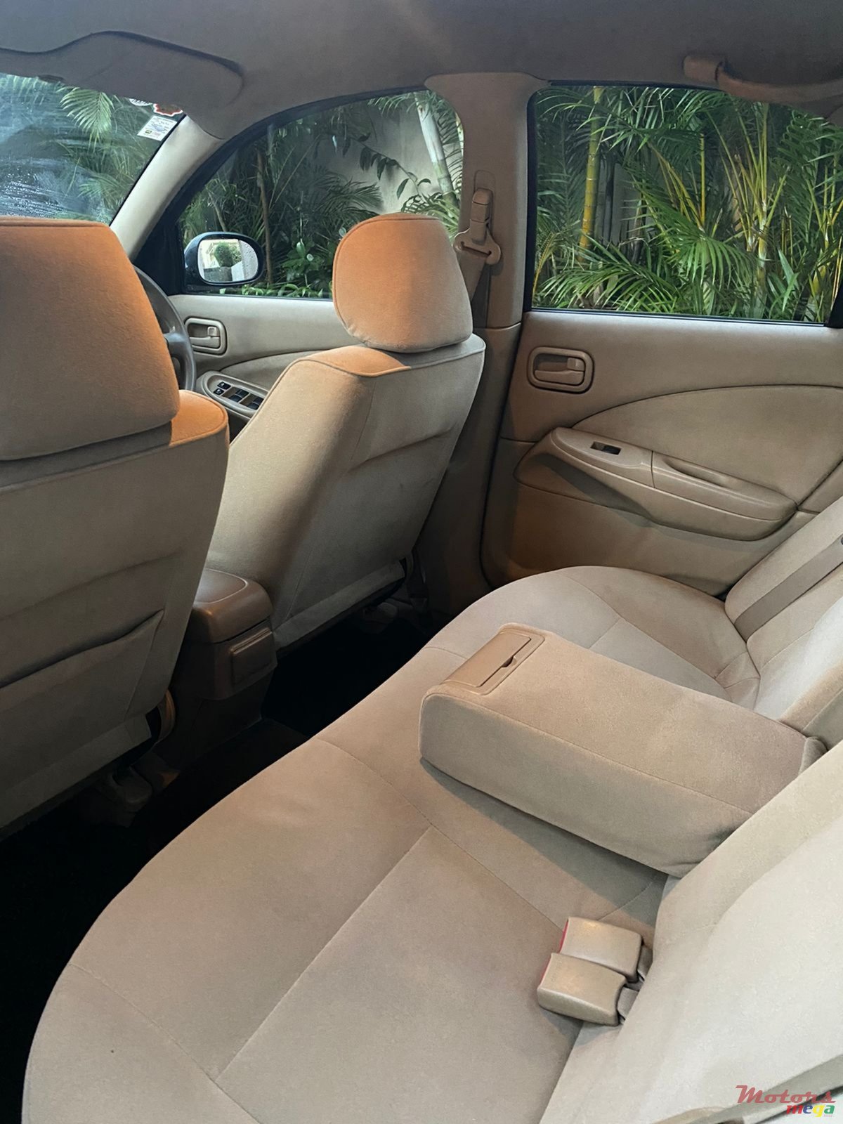 2004' Nissan Sunny N17 photo #6