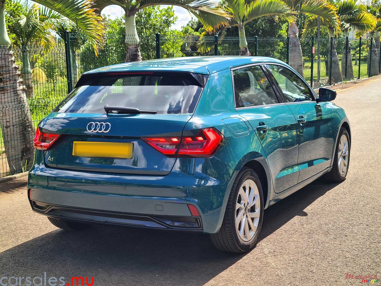 2021' Audi A1 1.0 TFSI photo #4