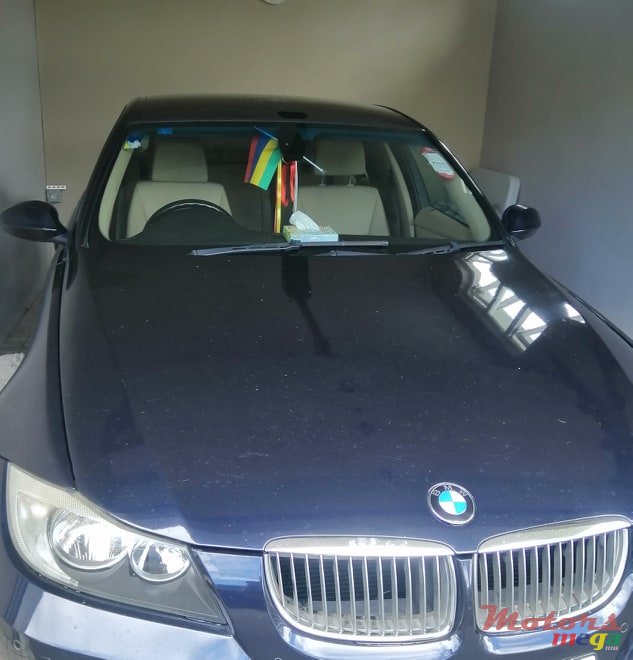 2006' BMW 316 photo #1