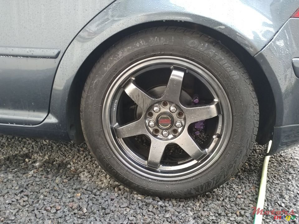 2004' Volkswagen Golf IV yes photo #4