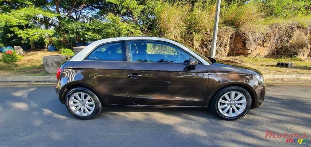 2012' Audi A1 photo #4