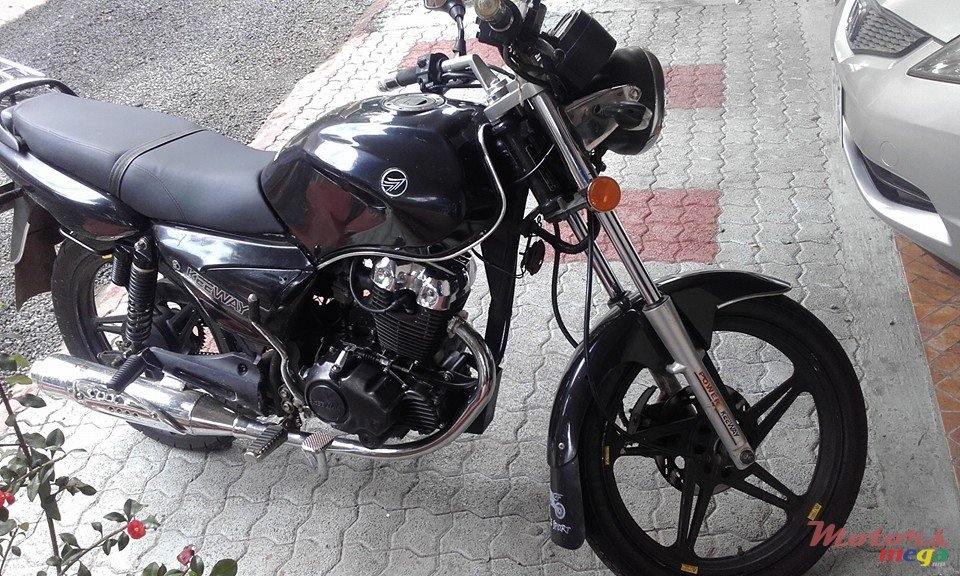 2011' Keeway photo #2