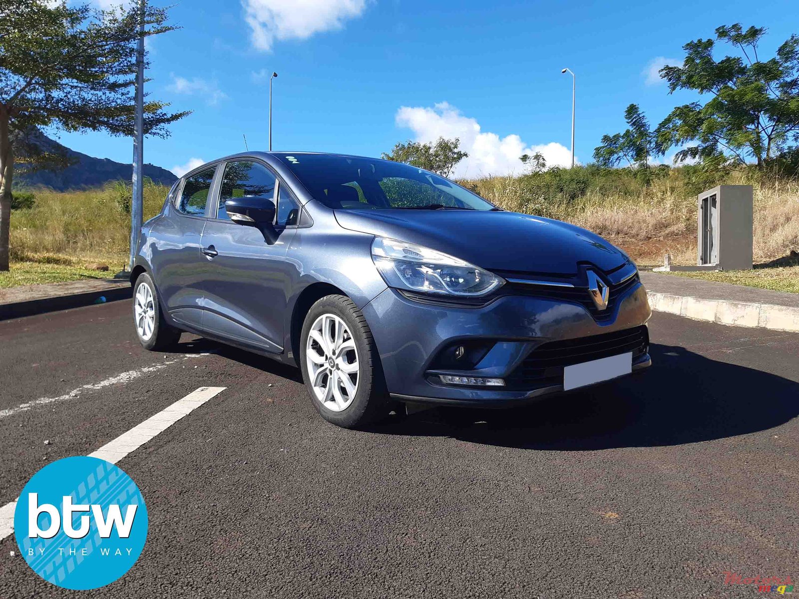 2017' Renault Clio 4 Zen Turbo photo #1