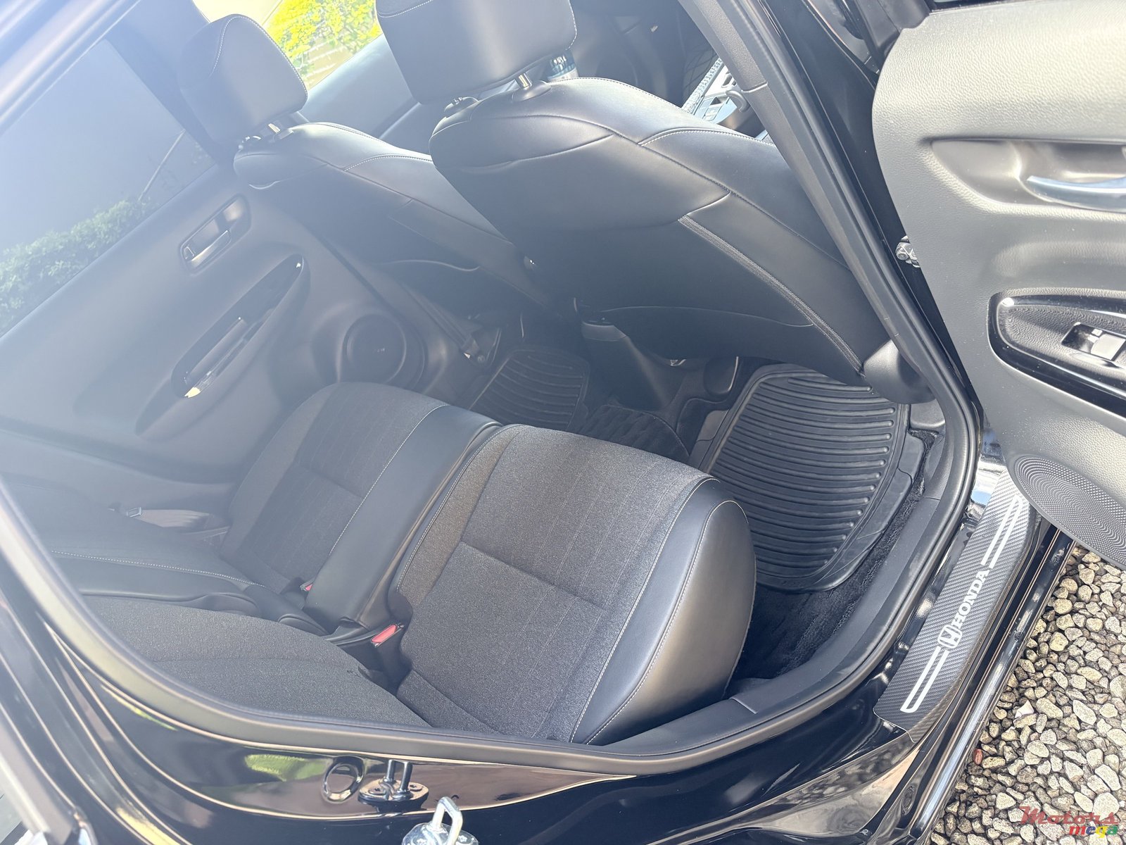 2020' Honda Fit photo #5