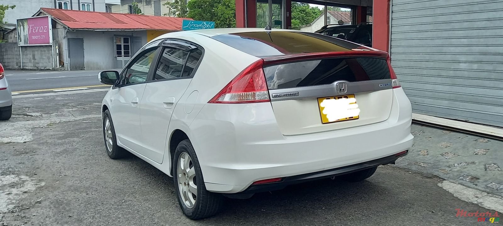 2012' Honda Insight photo #4