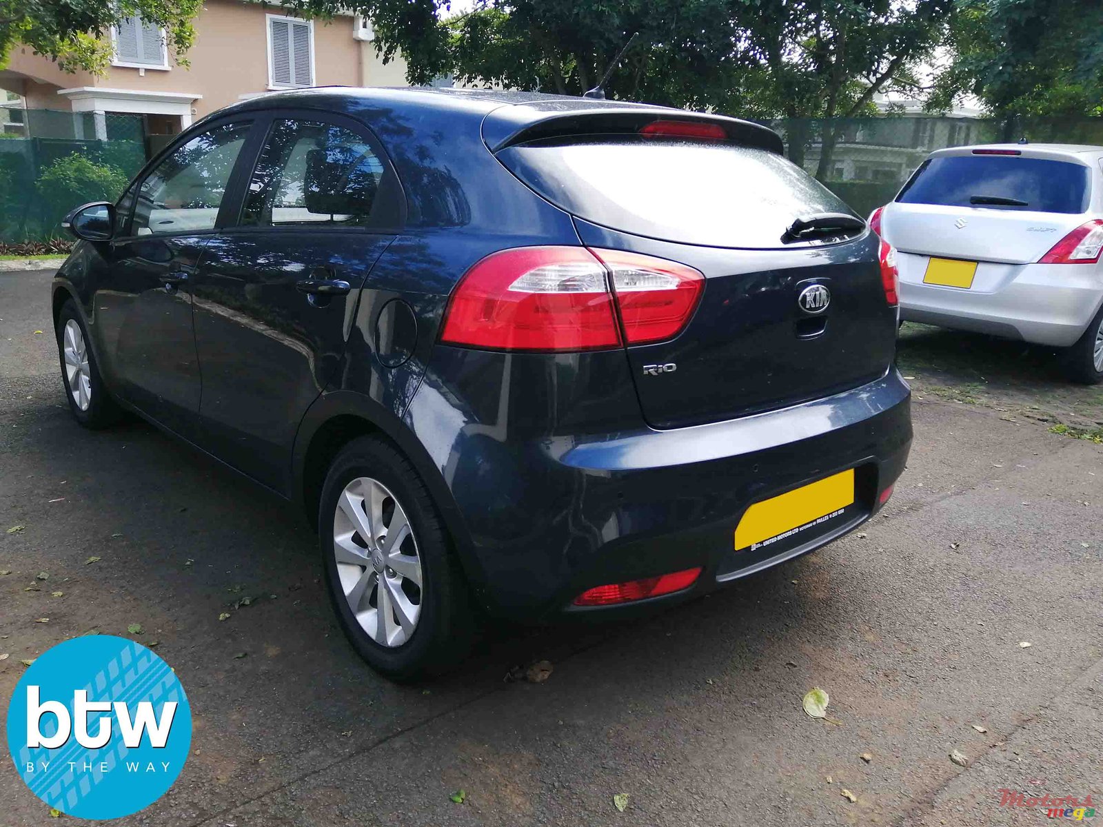 2013' Kia Rio photo #2