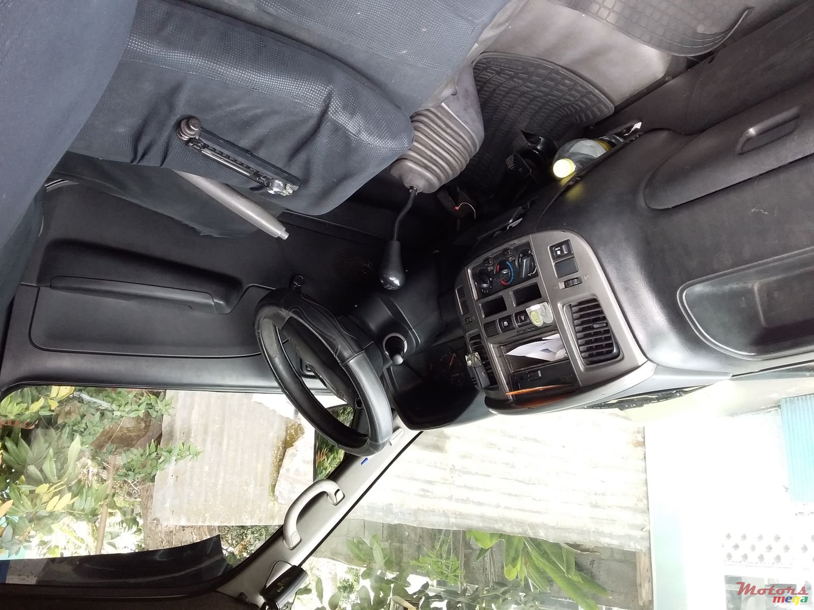 2008' Nissan Urvan photo #3