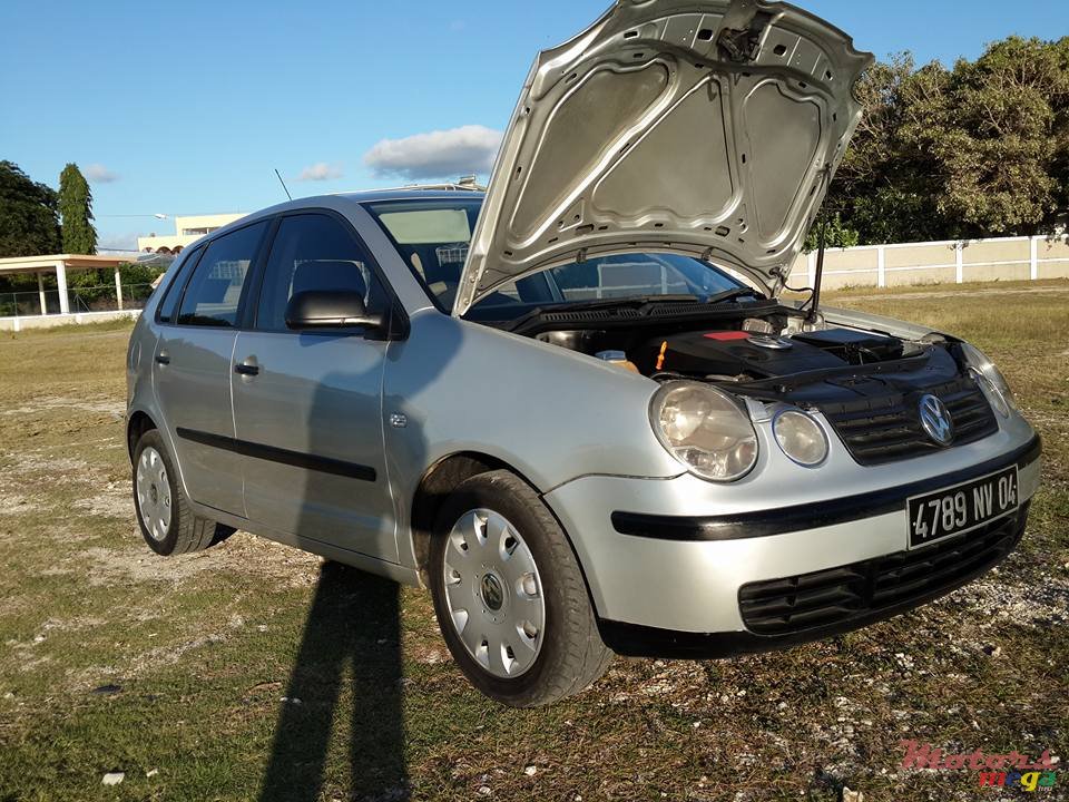 2004' Volkswagen Polo 9n photo #7
