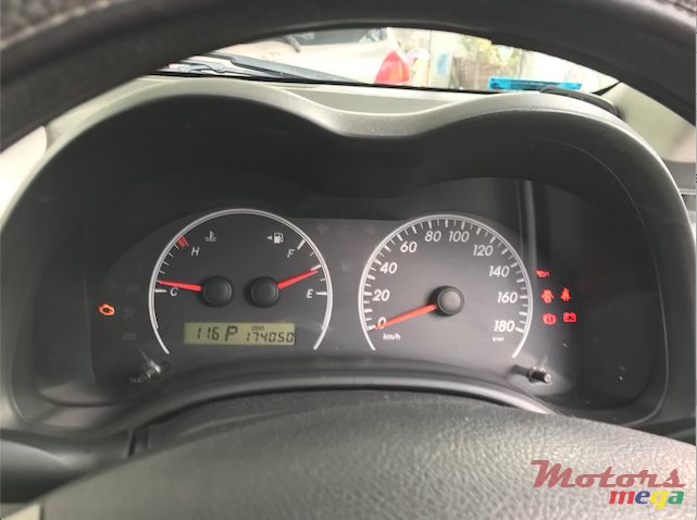 2010' Toyota Axio photo #4