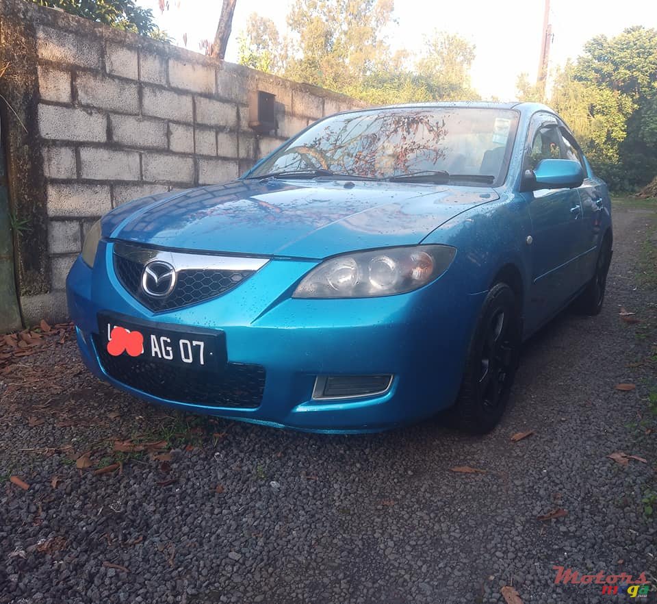 2007' Mazda 3 MANUAL photo #1