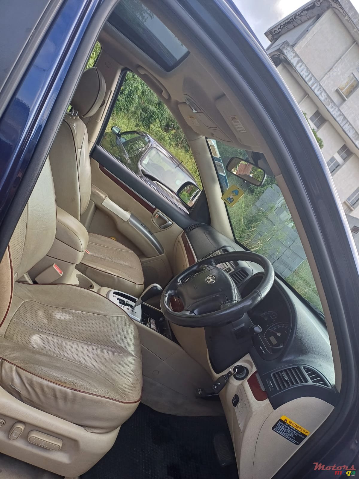 2008' Hyundai Santa Fe photo #5