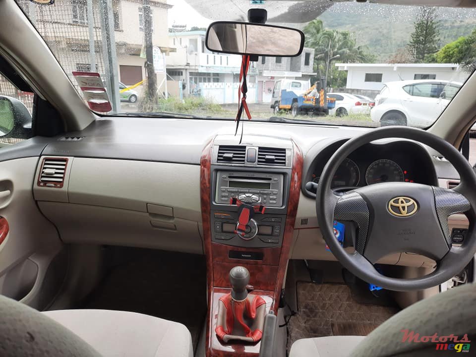 2009' Toyota Axio X LIMITED photo #6