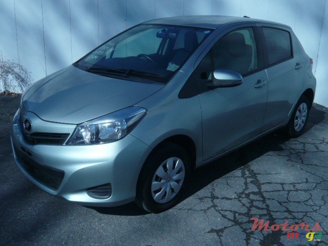 2012' Toyota Vitz photo #1