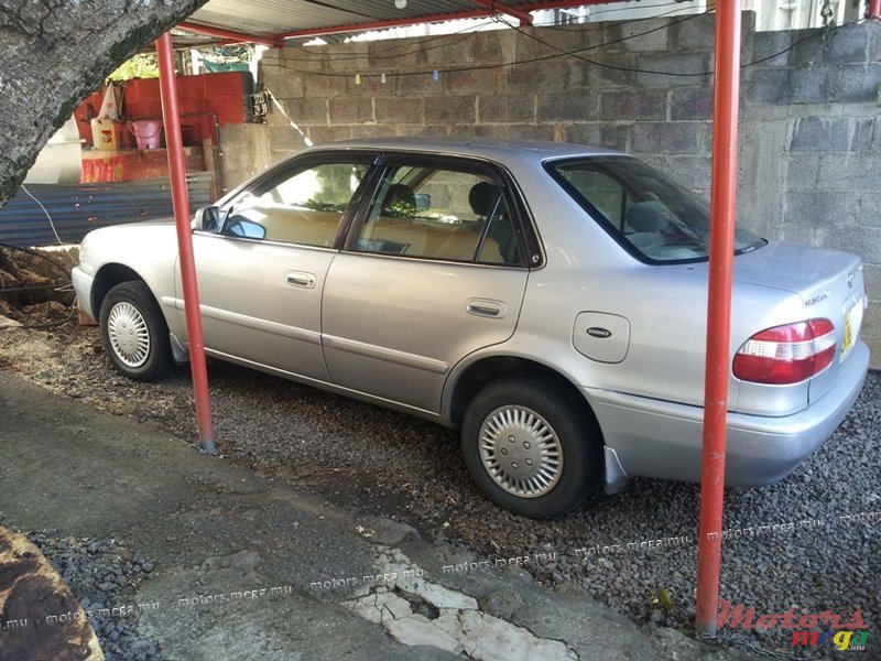 1999' Toyota photo #3