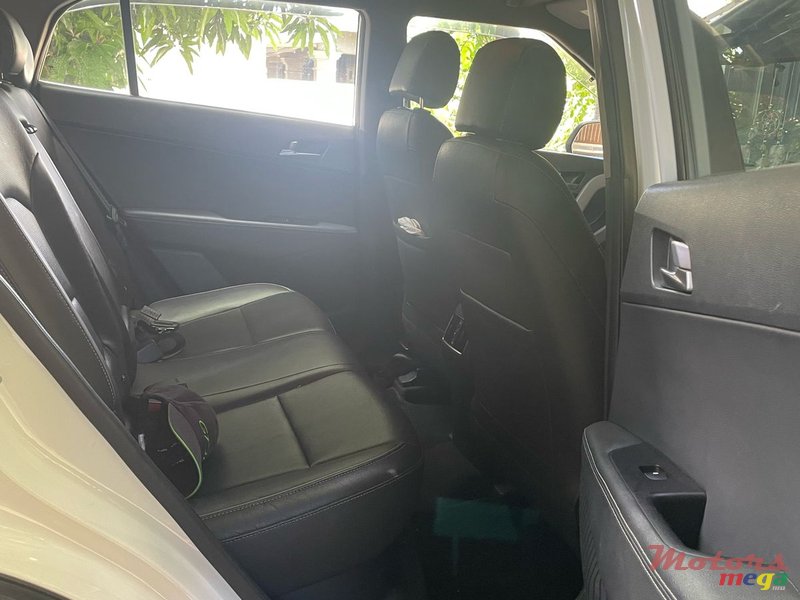 2016' Hyundai Creta photo #3