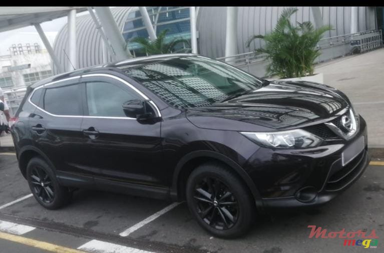 2015' Nissan Qashqai photo #3