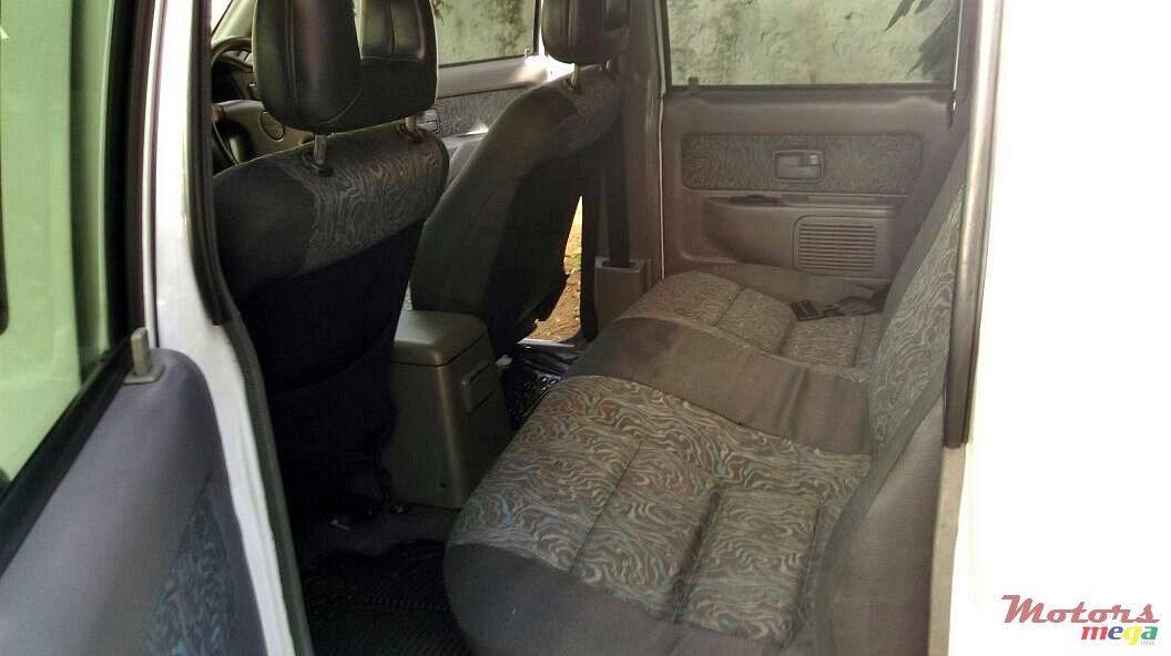 2004' Isuzu KB Series photo #7