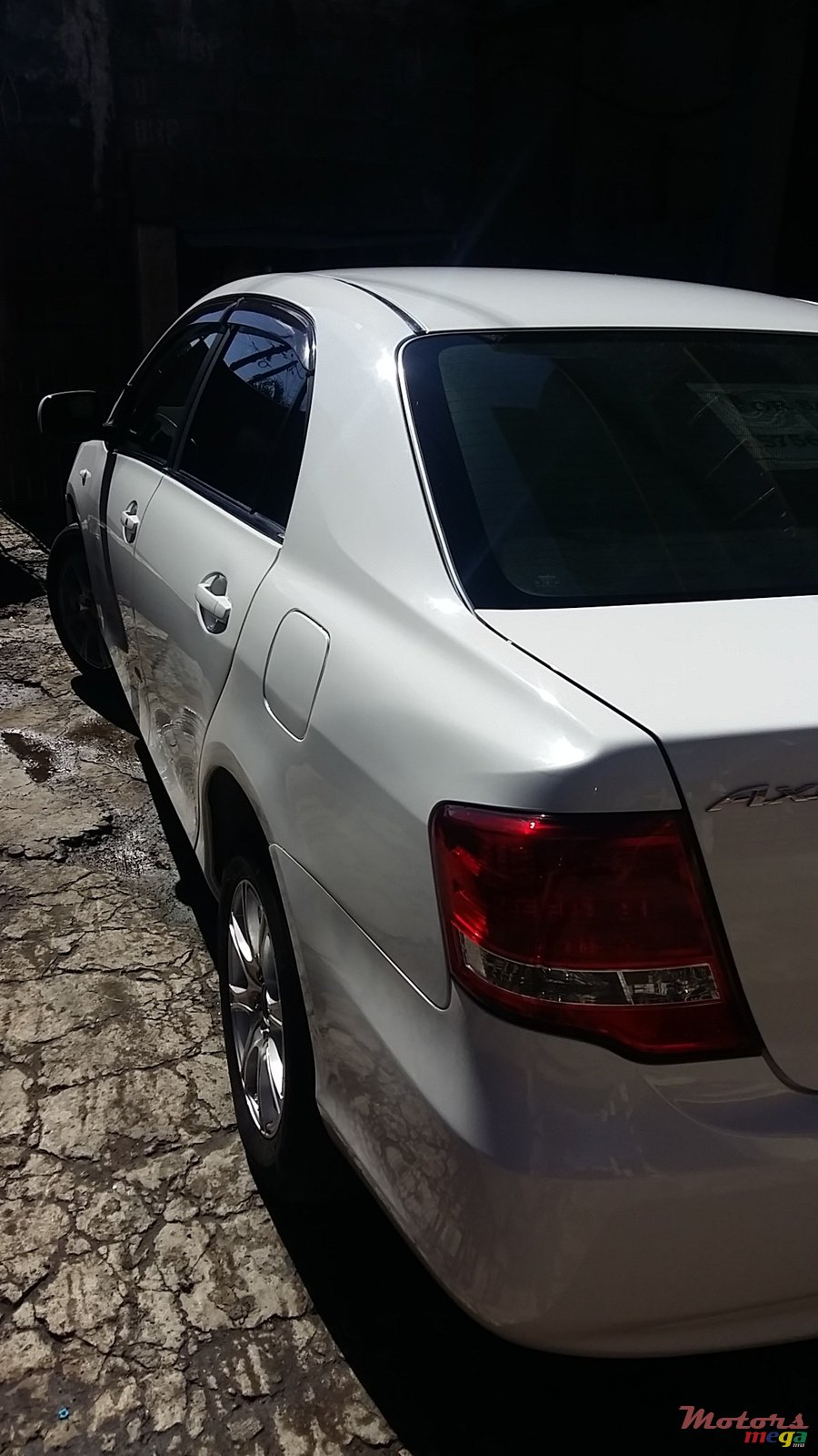 2007' Toyota Axio photo #3