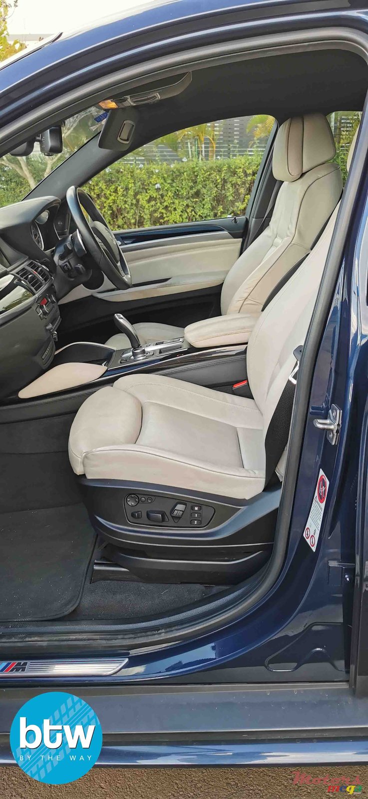 2012' BMW X6 photo #6