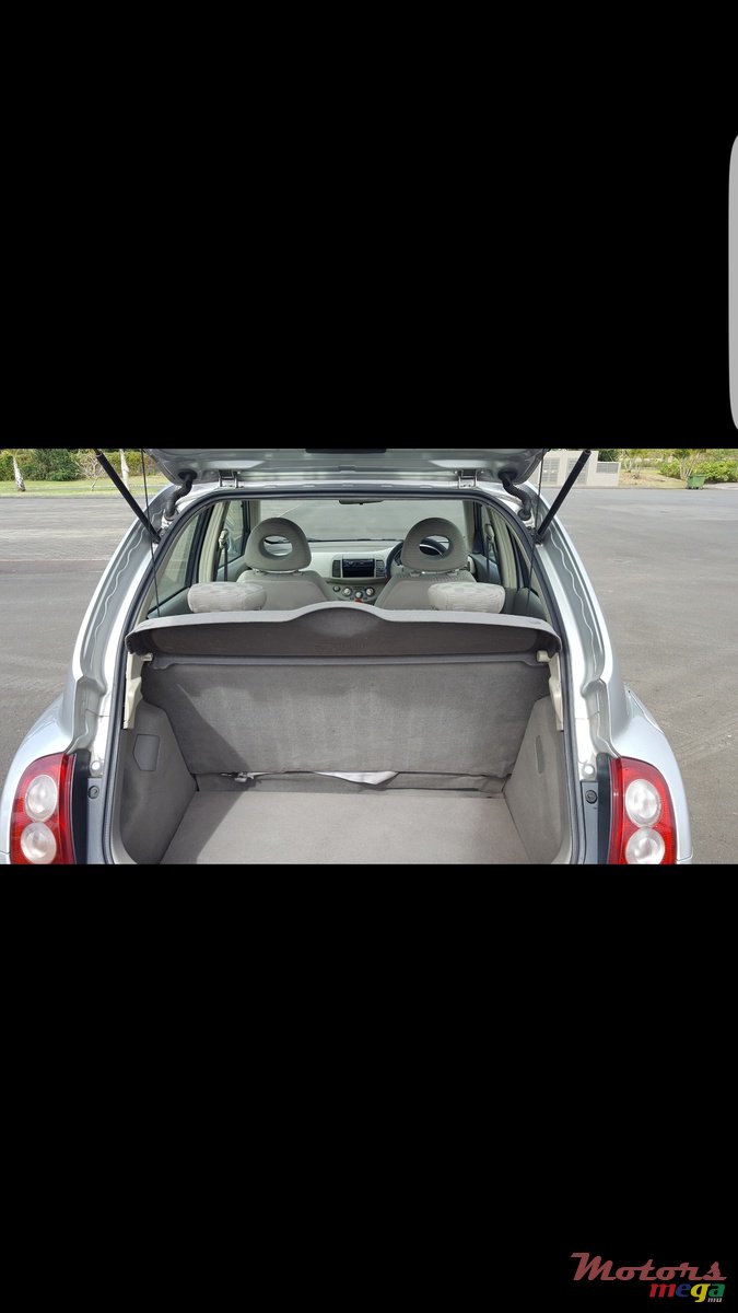 2005' Nissan photo #5