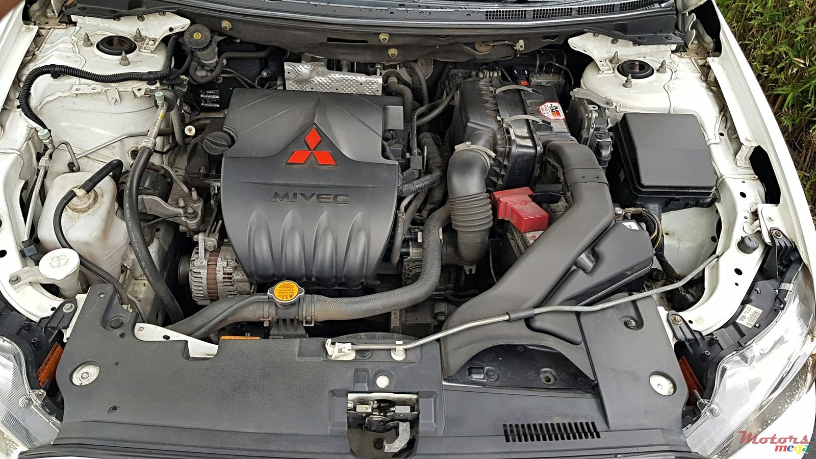 2010' Mitsubishi Lancer EX photo #5