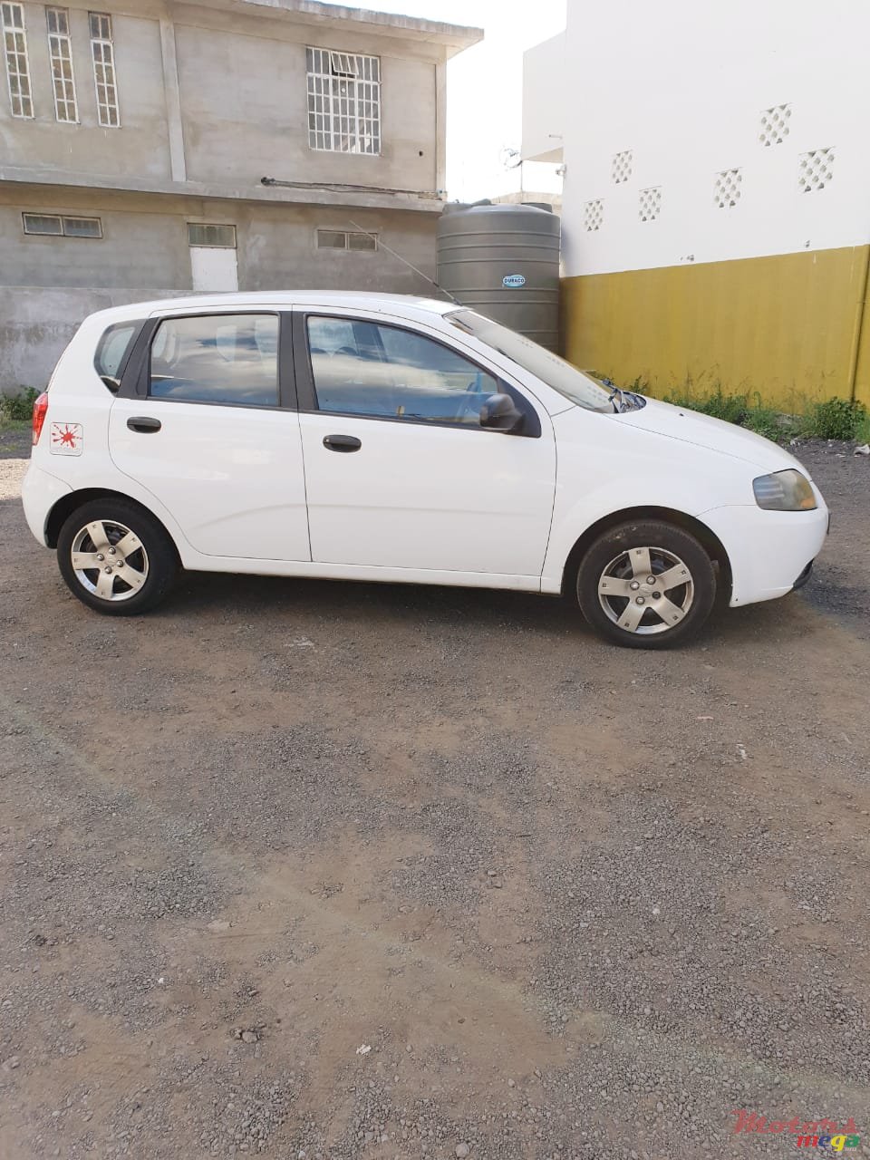 2008' Chevrolet Aveo Sport photo #3
