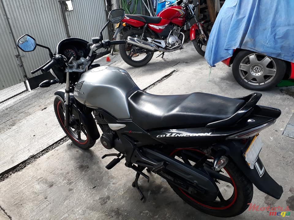 2015' Honda Unicorn photo #5