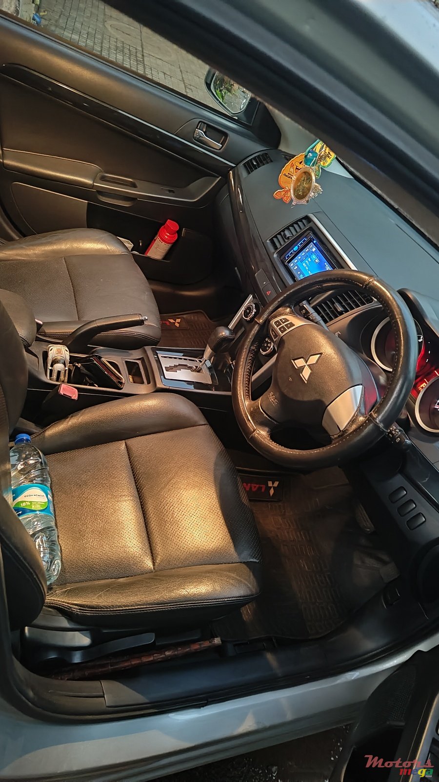 2016' Mitsubishi Lancer photo #7