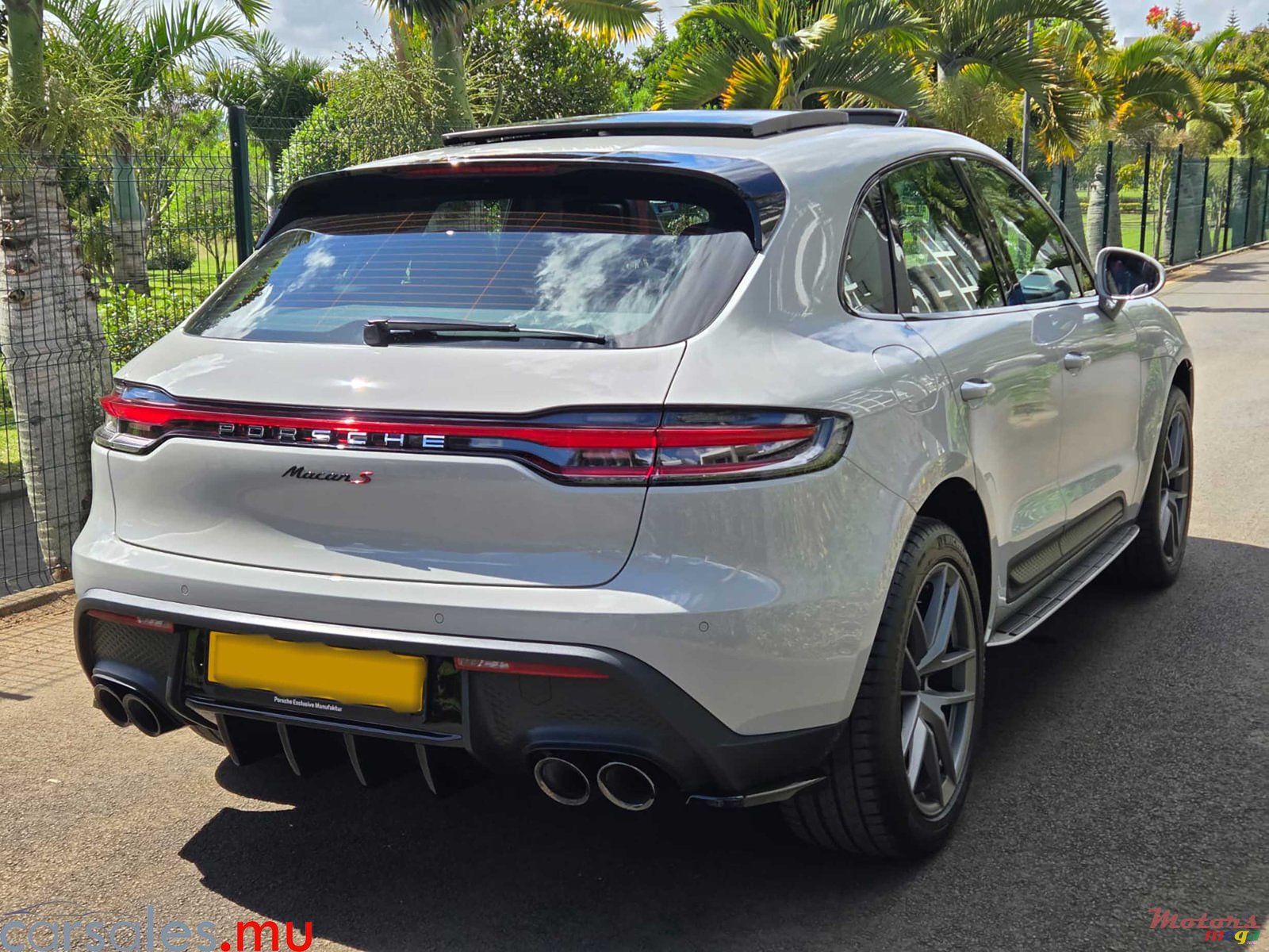 2022' Porsche Macan 2.0 photo #4