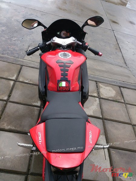 2012' Superbyke Megelli photo #7